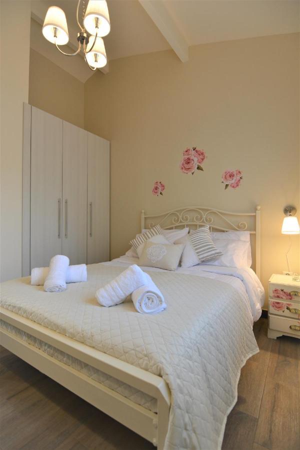 Olympia'S Apartments Artemida  Dış mekan fotoğraf