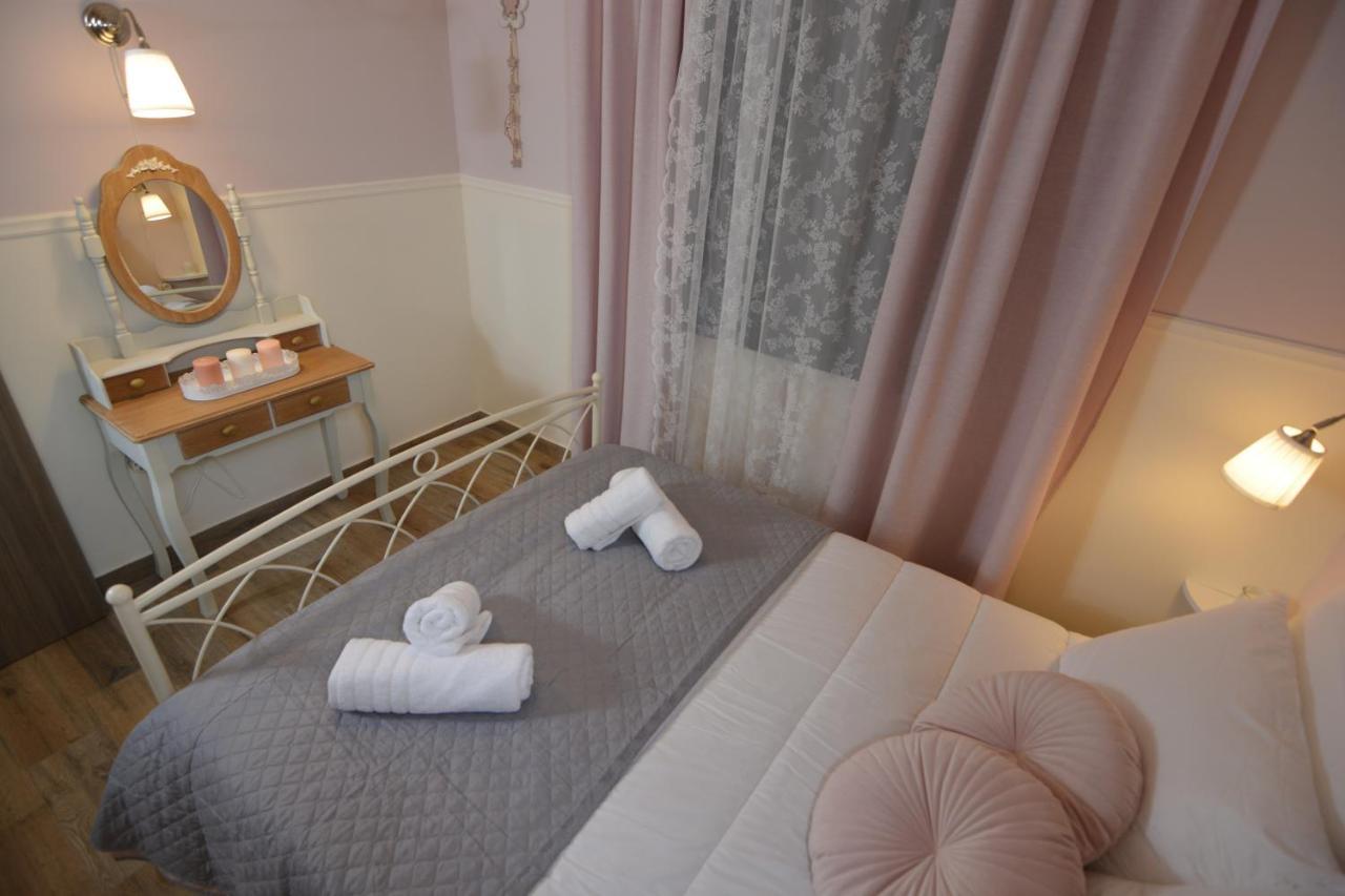 Olympia'S Apartments Artemida  Dış mekan fotoğraf